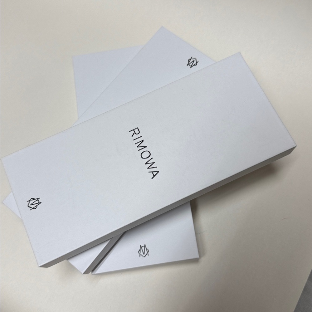 3 NEW RIMOWA White Box